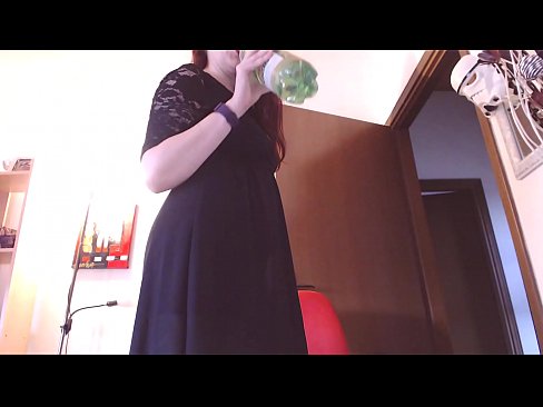 ❤️ ¡Una esclava sumisa a la que le encantan las bragas sucias y exuberantes se ve obligada a masturbarse después de ver este vídeo! ️ Porno ruso en es.xywewl.top ❌️