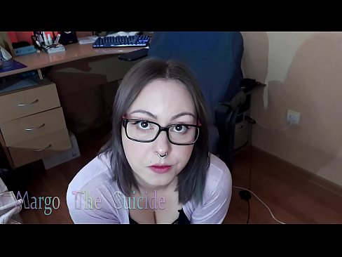 ❤️ Chica sexy con gafas chupa consolador profundamente en la cámara ️ Porno ruso en es.xywewl.top ❌️